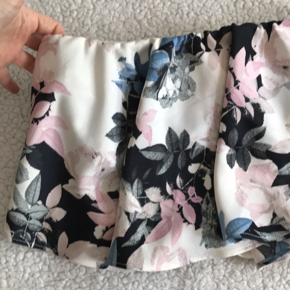 State Of Being flounce strapless top XS - Picture 6 of 16
